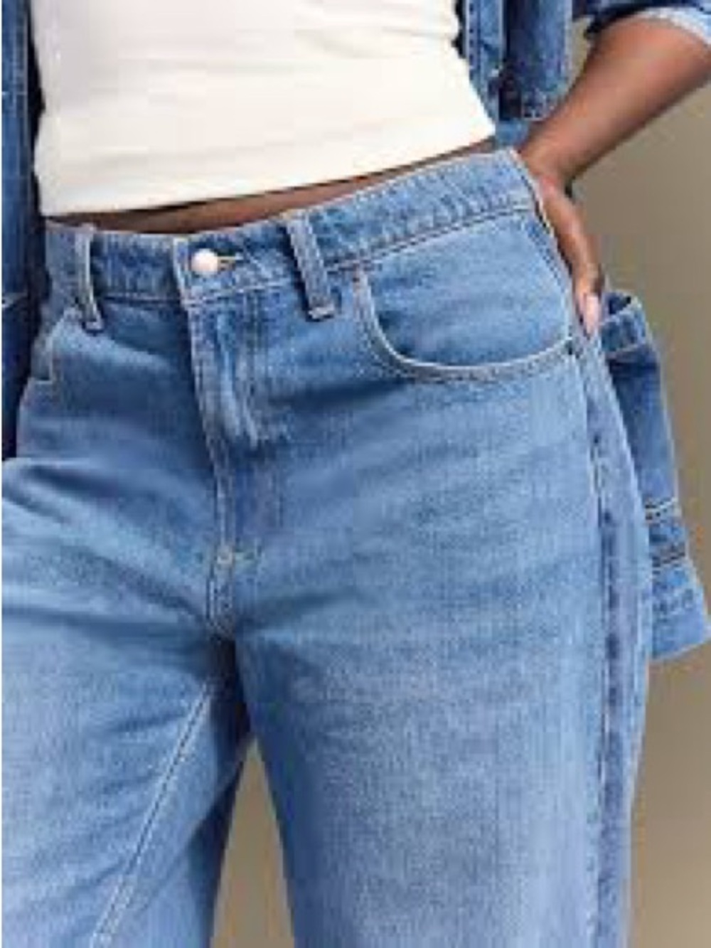 Old Navy Straight-Leg Light Blue Jeans